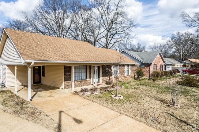 The Bartlett neighborhood offers many different styles of homes.