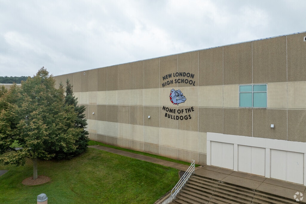 New London High School challenges and encourages children to learn.