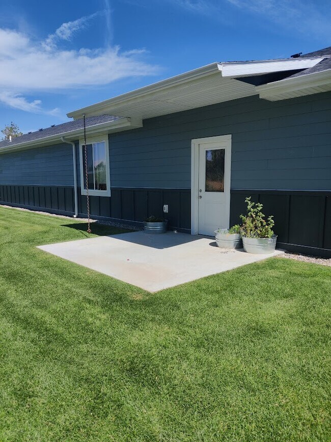 Manchester United, Idaho Falls, ID 83406 - photo 3