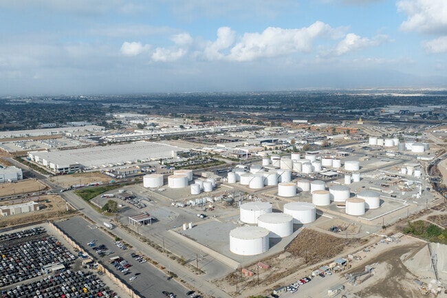 Rialto is home to the Agua Mansa Industrial Corridor. Many jobs and businesses thrive here.