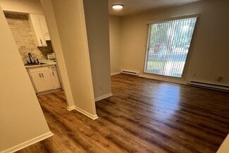 3580 Sowles Rd, Hamburg, NY 14075