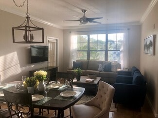 914 Charo Pkwy Unit Bellissimo Spot, Davenport, FL 33897