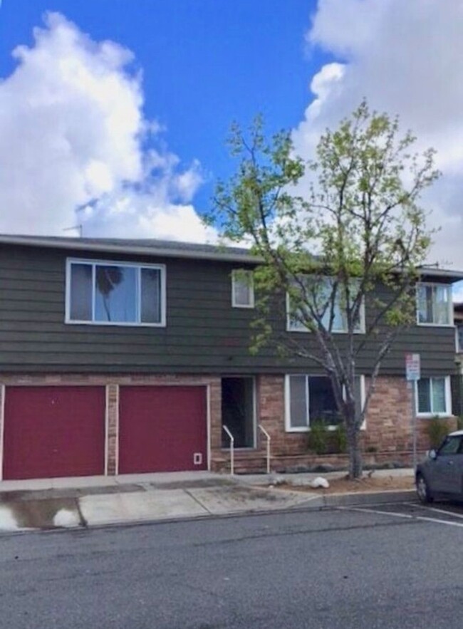 1425 E 1st St Unit 6, Long Beach, CA 90802
