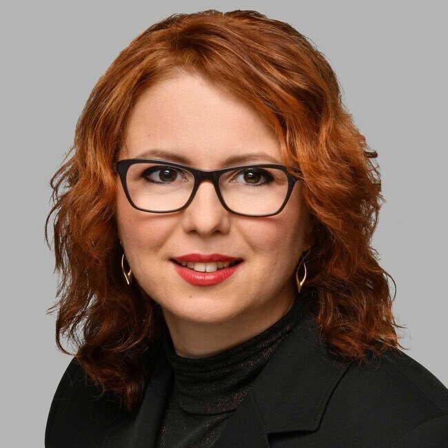 Agent Photo