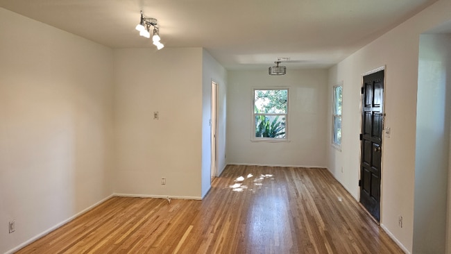 6718 Murietta Ave, Van Nuys, CA 91405 - photo 3