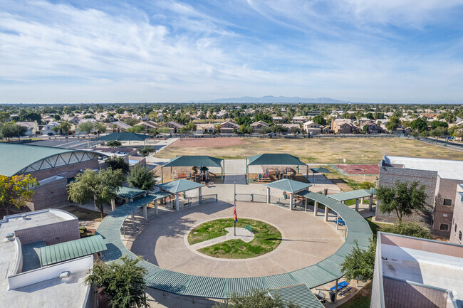 The center of campus at Legend Springs Elementary School in Glendale.