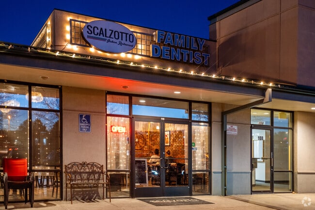 Scalzotto Restaurant in Broomfield offers a classy Italian dinner.