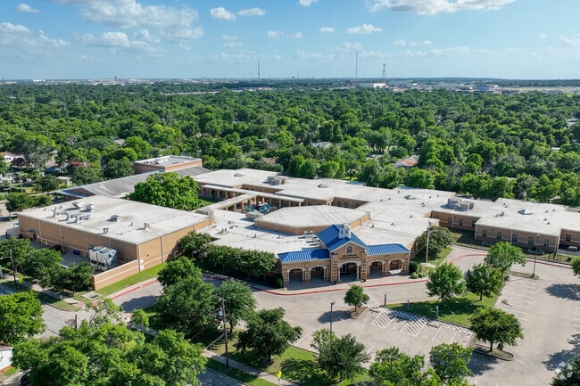 Dean Highland Elementary School is a public school within Waco, TX.