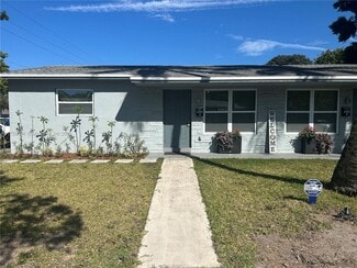 5880 NW 19th St, Lauderhill, FL 33313