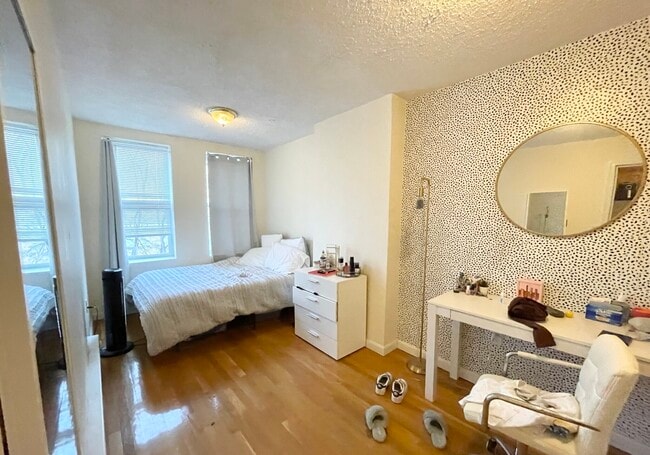 588 Columbus Ave unit 4, Boston, MA 02118 - photo 7
