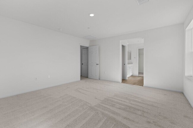 4764 Sicily Dr, Lake Elsinore, CA 92530 - photo 5