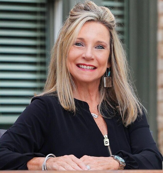 Amy Walker