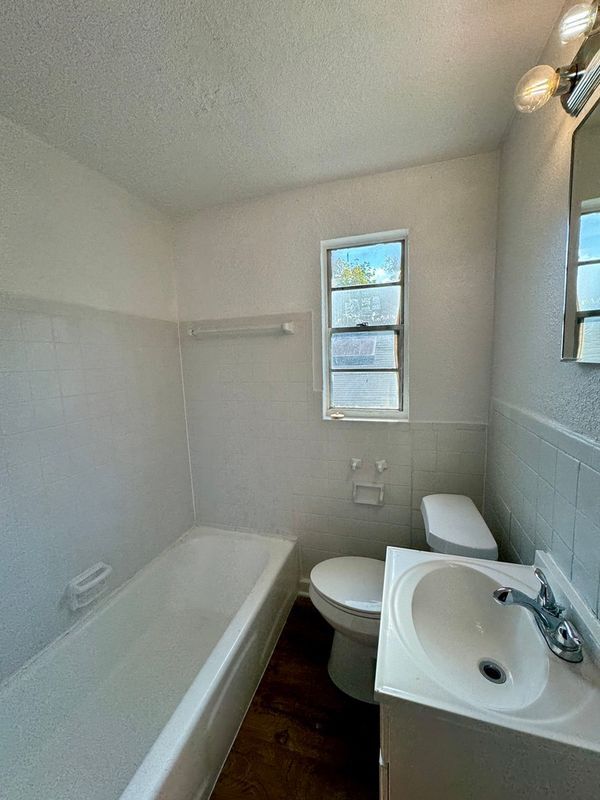 929 W 27th St, Jacksonville, FL 32209 - photo 5