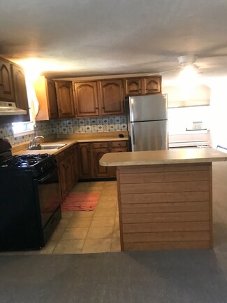 37 Peckham Ave Unit 2, North Providence, RI 02908