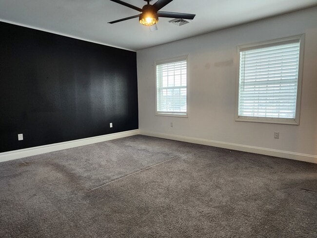 3500 Bristol Oxford Valley Rd unit 2, Levittown, PA 19057 - photo 2