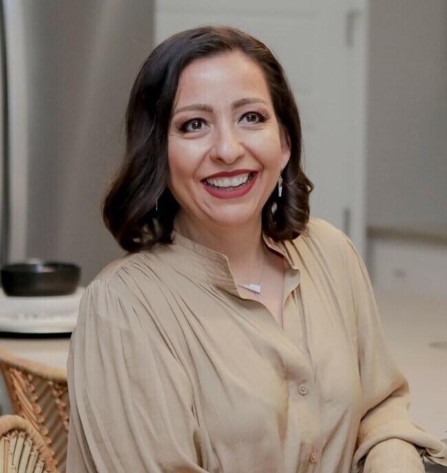 Elisa Avalos Camino