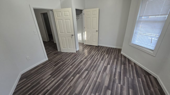 157 S 10th St unit 1, Newark, NJ 07107 - photo 2