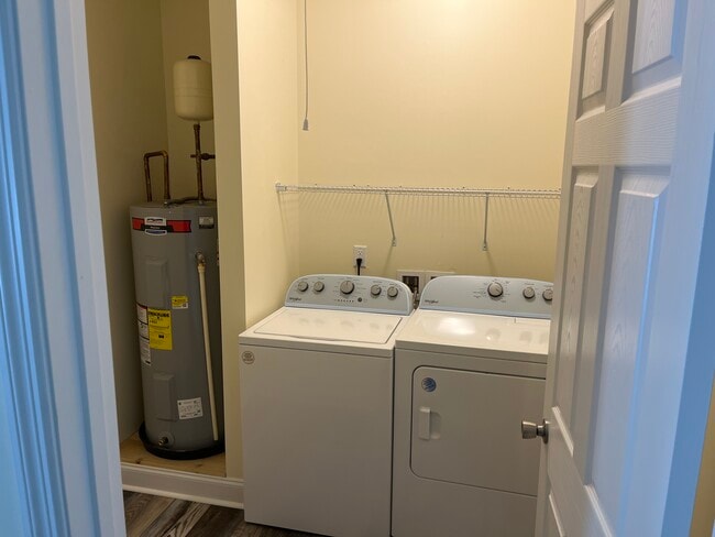 5712 Grubb Rd, Hixson, TN 37343 - photo 7