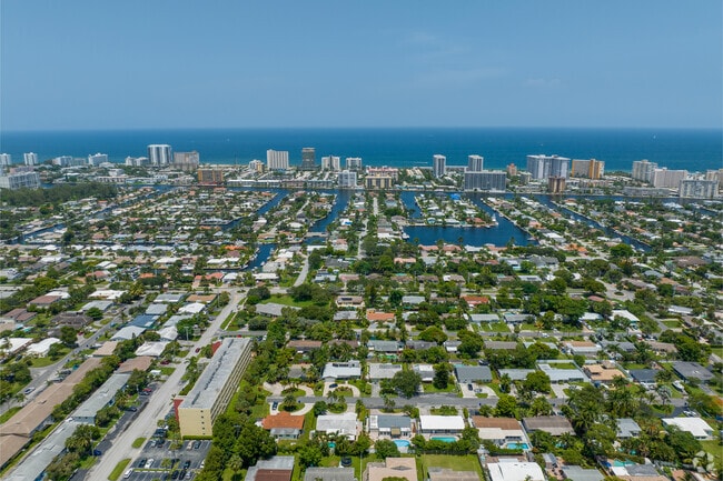 Downtown Pompano Beach is a short ride to the Fisher pier.