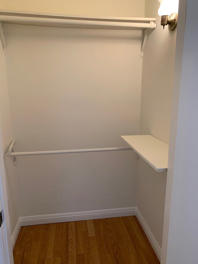 1909 N Hollywood Way, Burbank, CA 91505 - photo 7