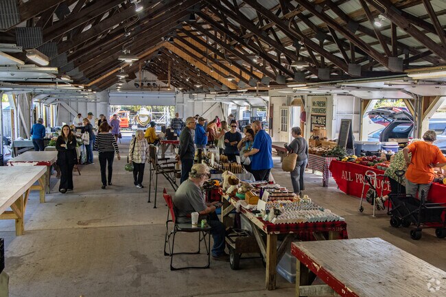 The Mountain Fresh Farmers Market is always packed every week.