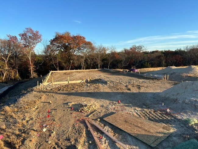 548 Park Side Dr, Weatherford, TX 76087 - photo 2