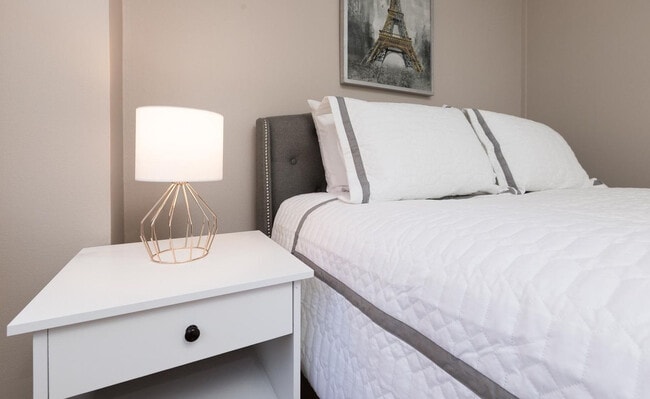 240 E 81st St unit FL10-ID1251673P, New York, NY 10028 - photo 6