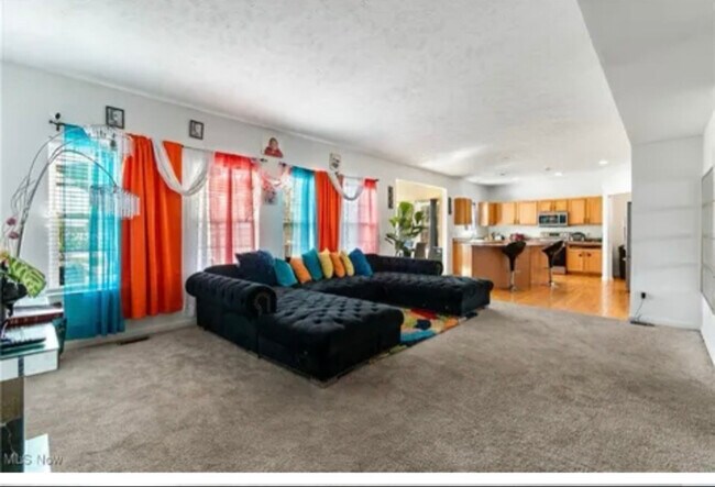 1614 Bellview St NE, Canton, OH 44721 - photo 5