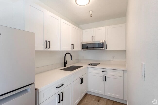 The Laurel at Mountain View (55+), Mountain View, CA 94043 - photo 5