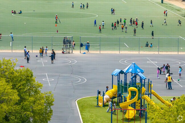 Neighboring communities like Scripps Ranch offer Rancho Encantada easy access to community gatherings, parks and schools.