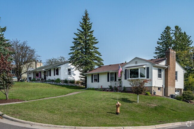 Single family homes make up a majority of the living options in Lakeside-Lester Park.