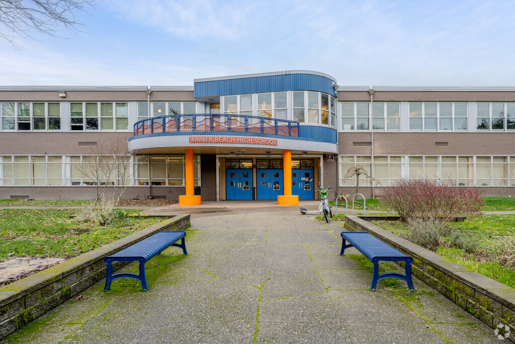 Rainier Beach High School, Seattle WA Rankings & Reviews - Homes.com