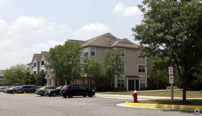 Abbey at South Riding, Chantilly, VA 20152 - photo 5