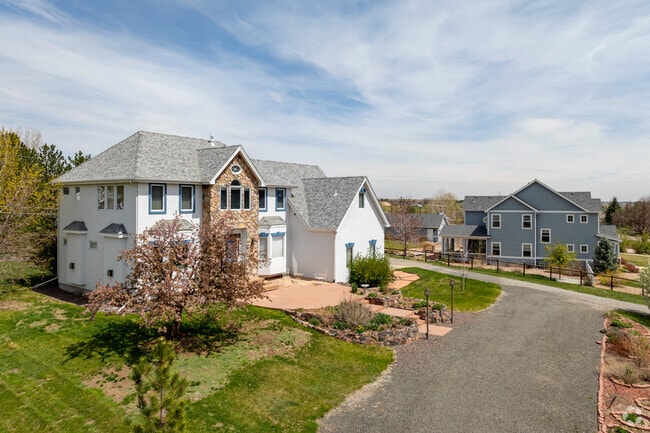Many properties in the Quaker Acres neighborhood span about an acre.