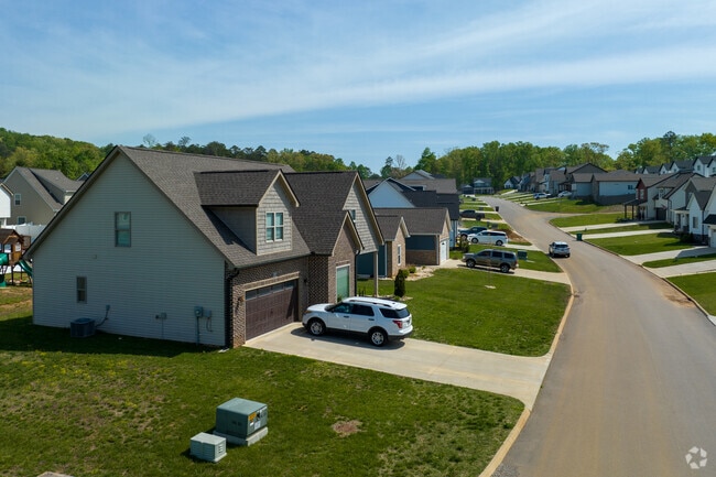 New home construction in the Sevier Home neighborhood.