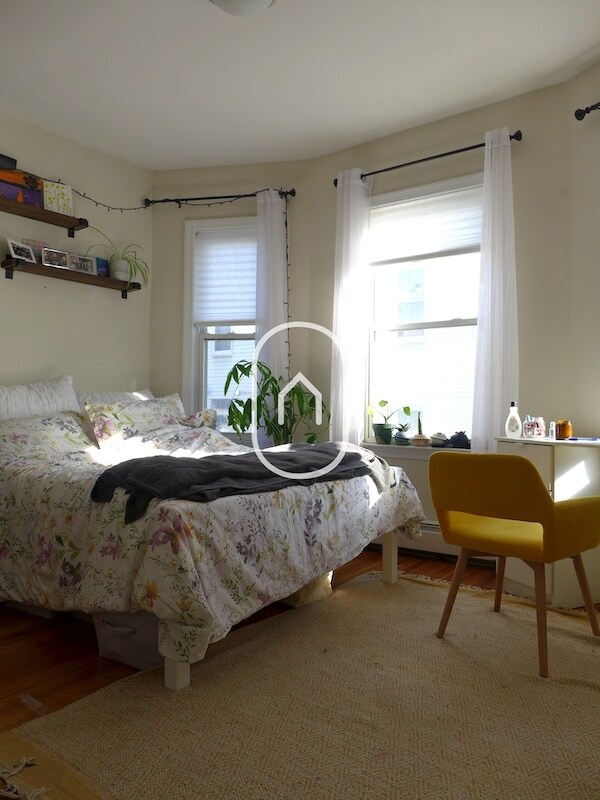 15 Shepherd Ave, Boston, MA 02115 - photo 2