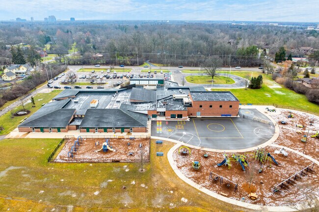 Bingham Farms Elementary School is where students achieve to their full potential.