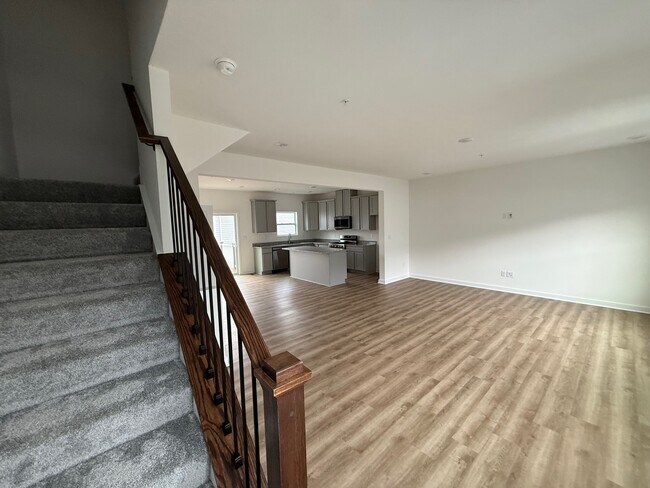 179 Lockheed Dr, Moon Township, PA 15108 - photo 6