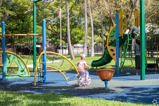 Enjoy a sunny afternoon at the Civic park with your family in Lauderdale Isles neighborhood.