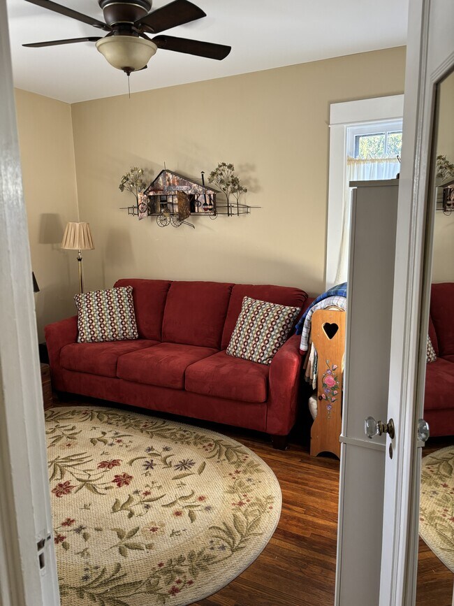 4124 Seneca St unit Lower, Buffalo, NY 14224 - photo 3