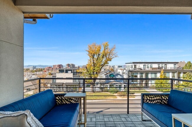 38 Harrison St, Denver, CO 80206 - photo 3