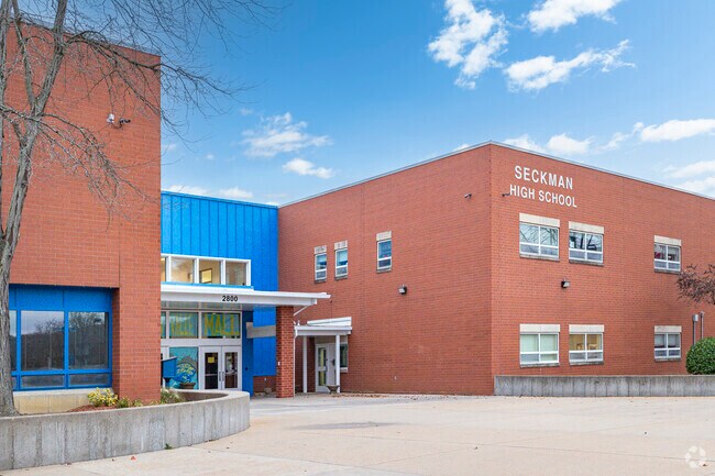 Students attend Seckman Senior High School in Imperial.