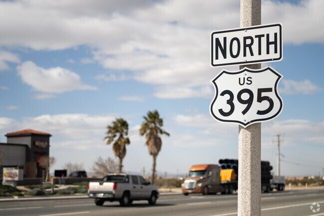 Mesa Linda neighborhood is bisected by Highway 395, a key east-west route in Victorville.