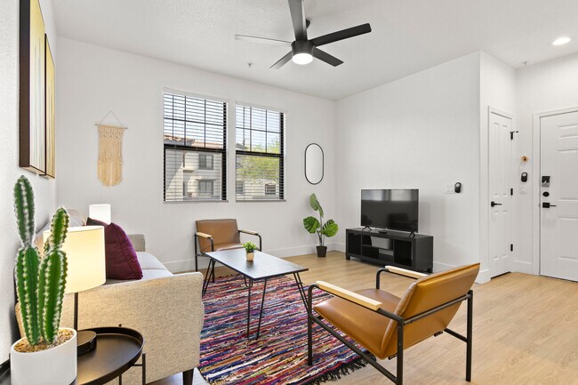 9450 W Cabela Dr unit ID1014637P, Glendale, AZ 85305 - photo 3