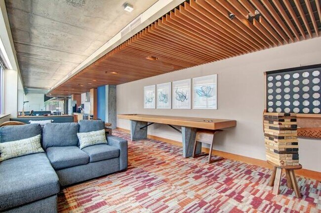 Tanner Flats Apartments, Portland, OR 97201 - photo 4