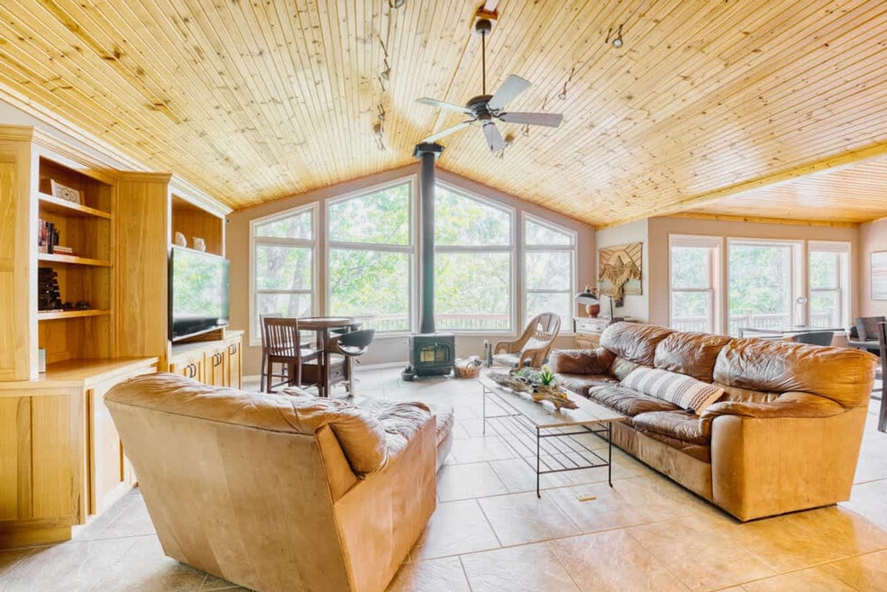 10902 Hegwood Rd unit ID1363335P, Rogers, AR 72756 - photo 1