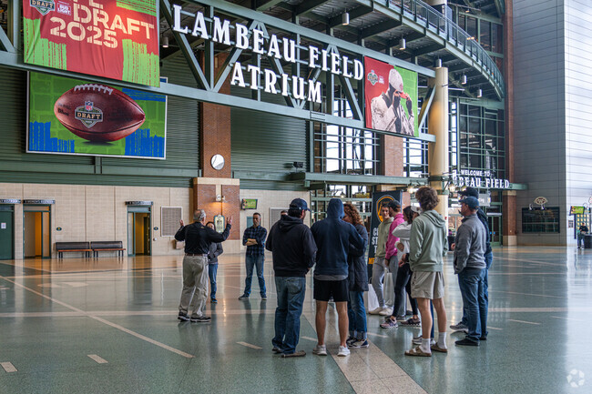 Lambeau Field is a year-round destination for Packers fans and sports history buffs alike.