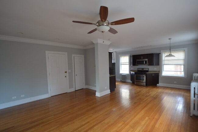 4414 N Rockwell St unit 3, Chicago, IL 60625 - photo 3