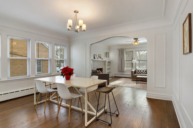 906 W Keith Ave unit ID1370216P, Waukegan, IL 60085 - photo 2