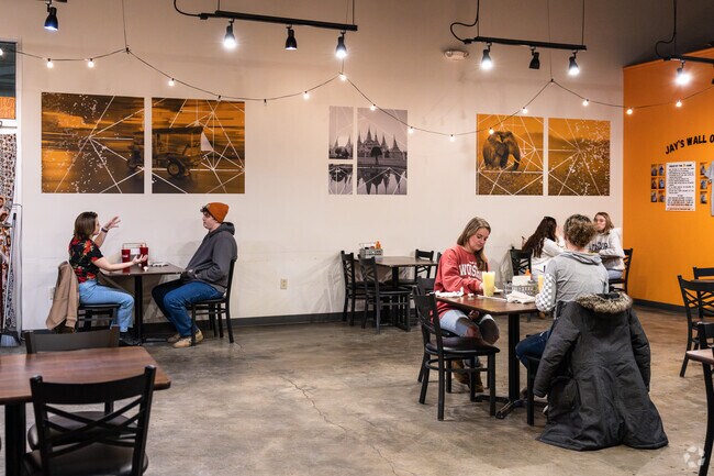 Jay’s Thai Food in Laural Valley offers a diverse and delicious selection of authentic Thai cuisine.